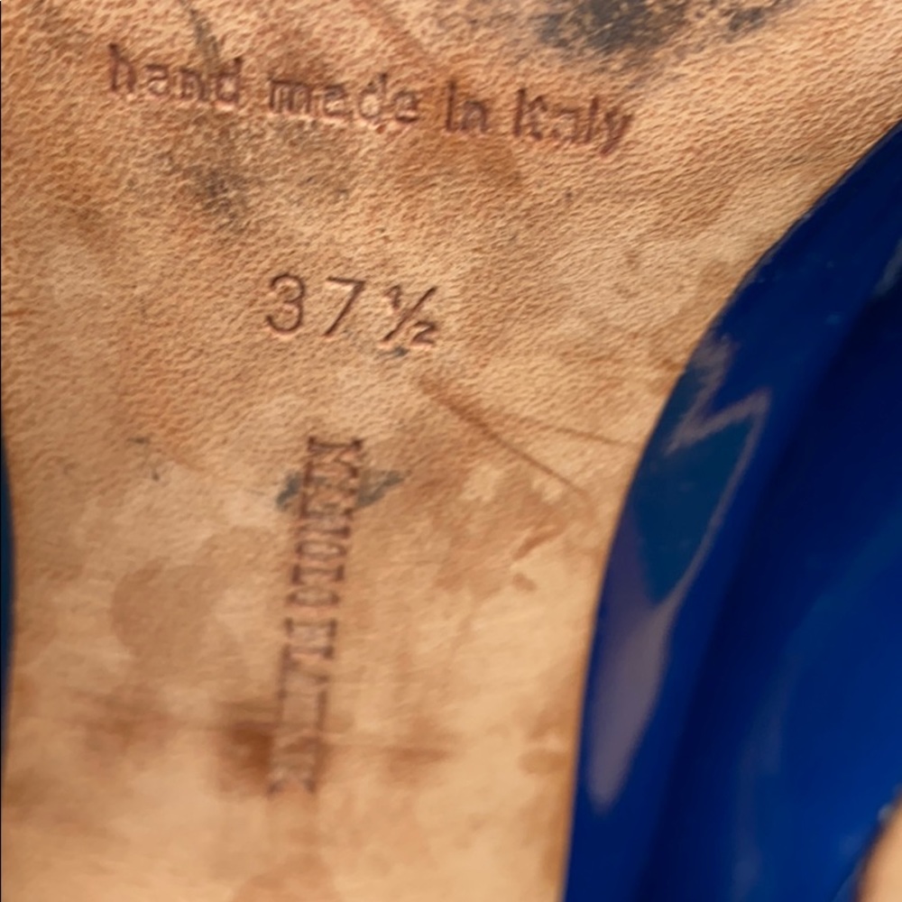 Manolo Blahnik "Campari" Mary Janes in Blue patent - Picture 8 of 9